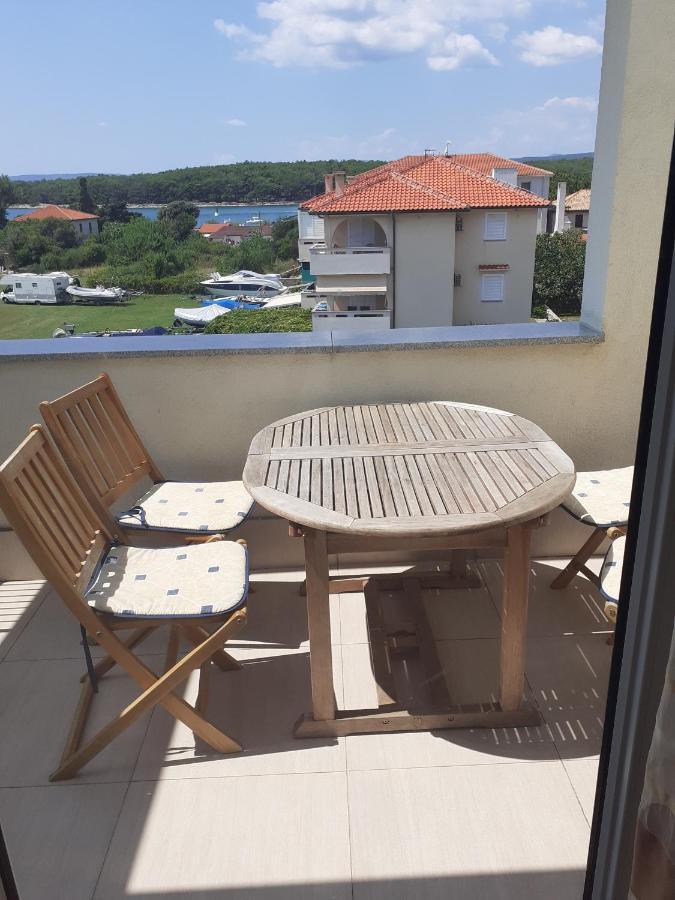 Apartment Vjera Punat Exterior foto